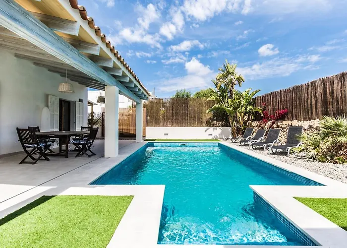Villa Con Piscina Cerca Del Mar En Sa Rapita