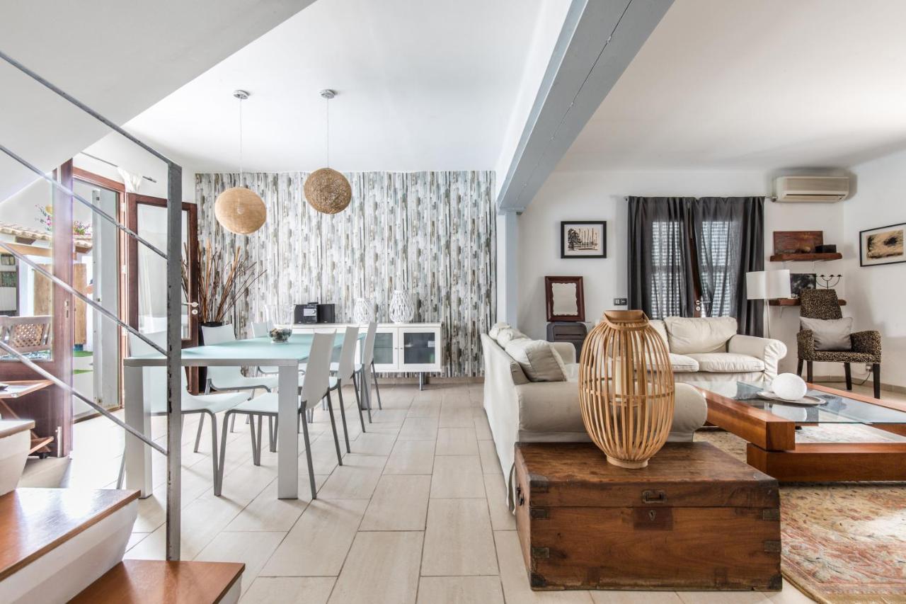 Villa Con Piscina Cerca Del Mar En