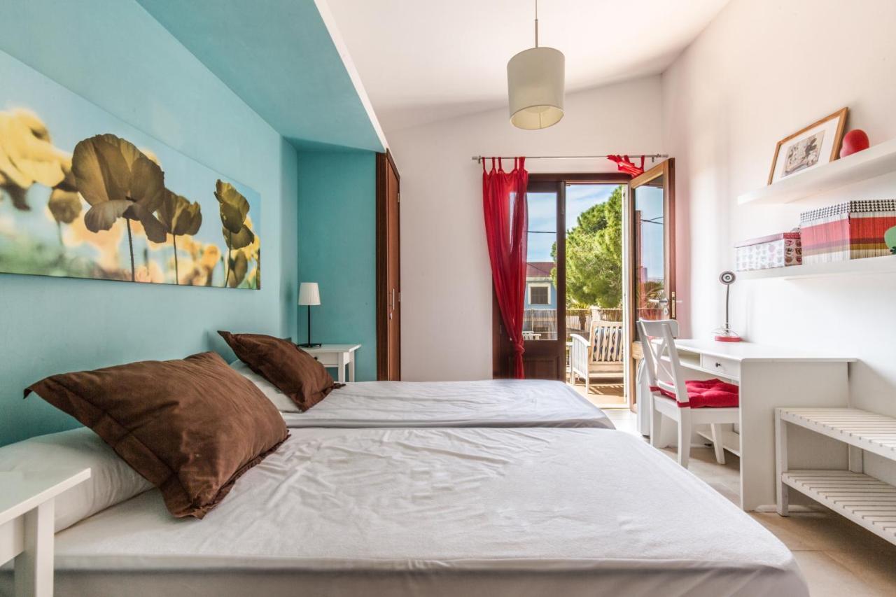 Con Piscina Cerca Del Mar En Villa